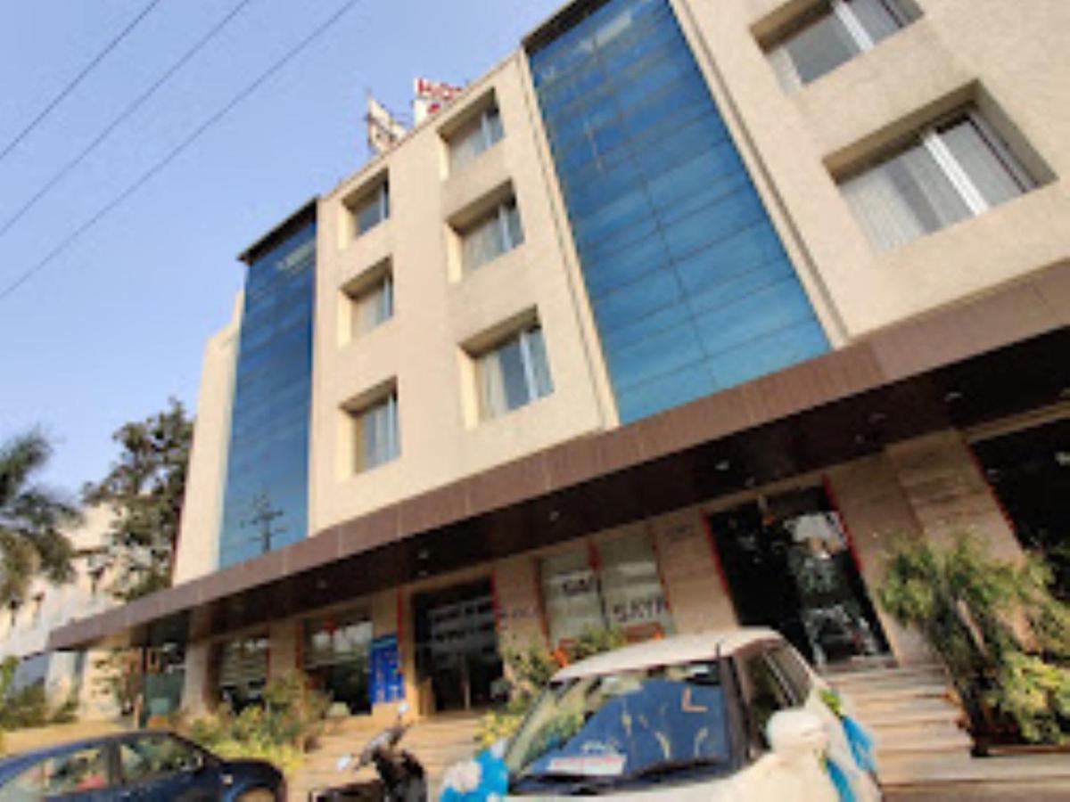 Hotel Sai Saya,Nashik Dış mekan fotoğraf