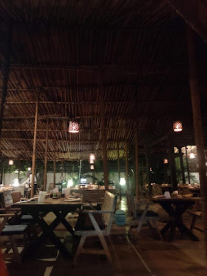 Hotel Sai Saya,Nashik Dış mekan fotoğraf